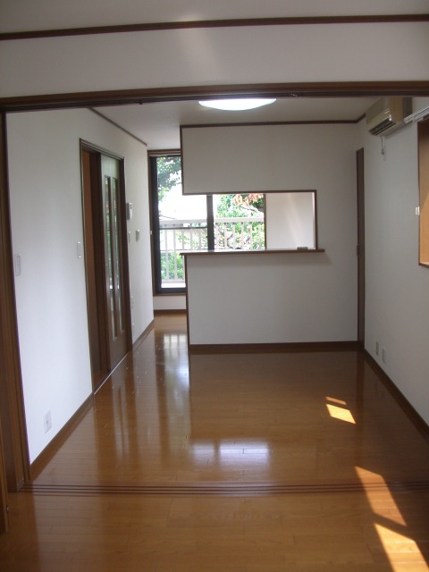 Living and room