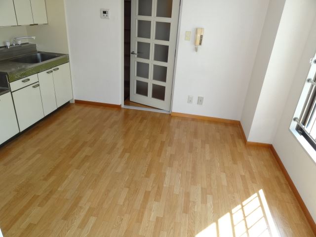 Living and room