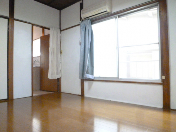 Living and room