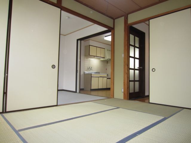 Living and room