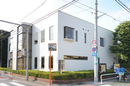 library. 577m to Shinjuku Ward Nishiochiai Library