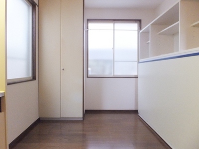 Living and room. Western-style 6 tatami flooring