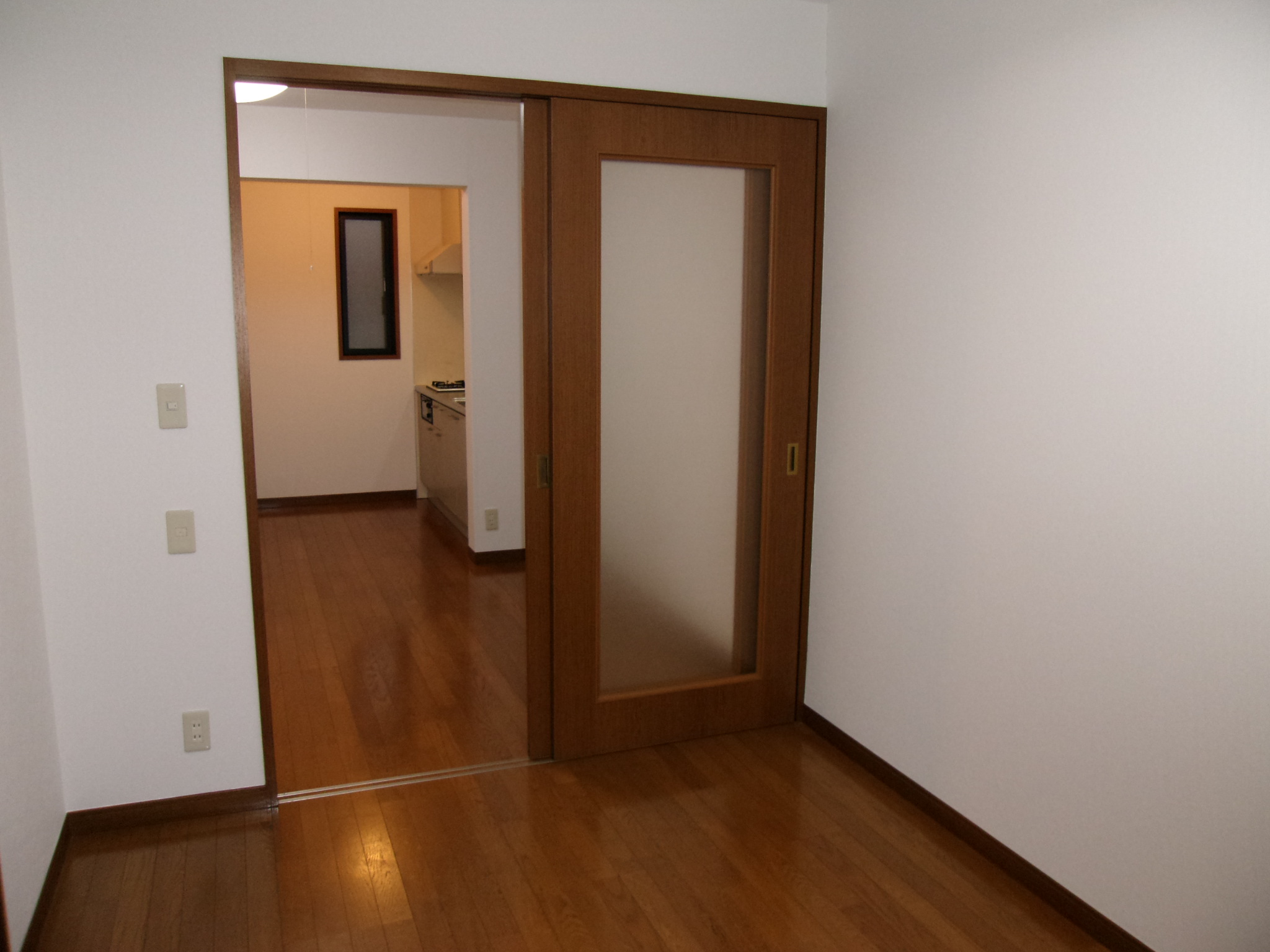 Living and room. Western-style room is a room 6 photos quires.