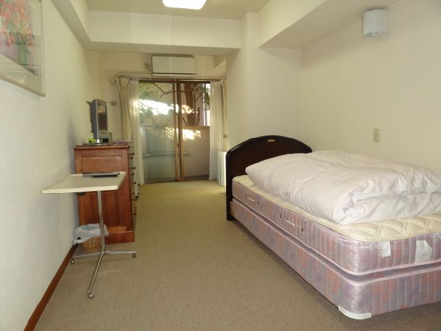 Living and room
