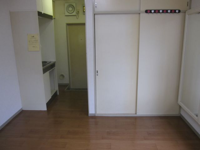 Living and room