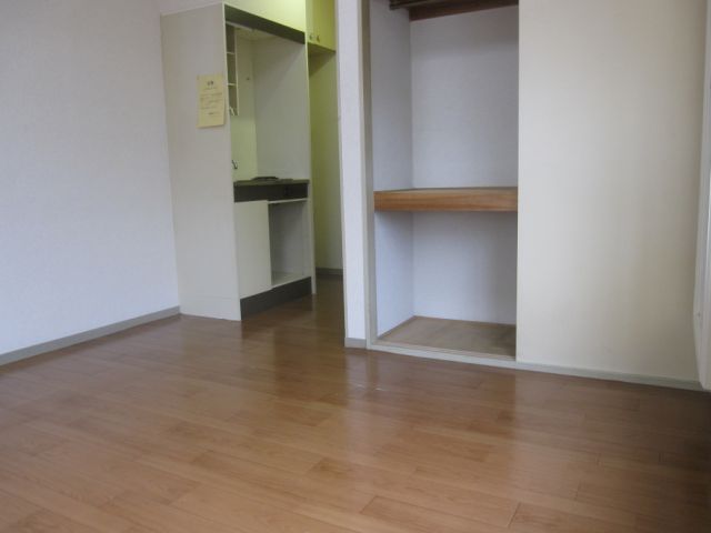 Living and room