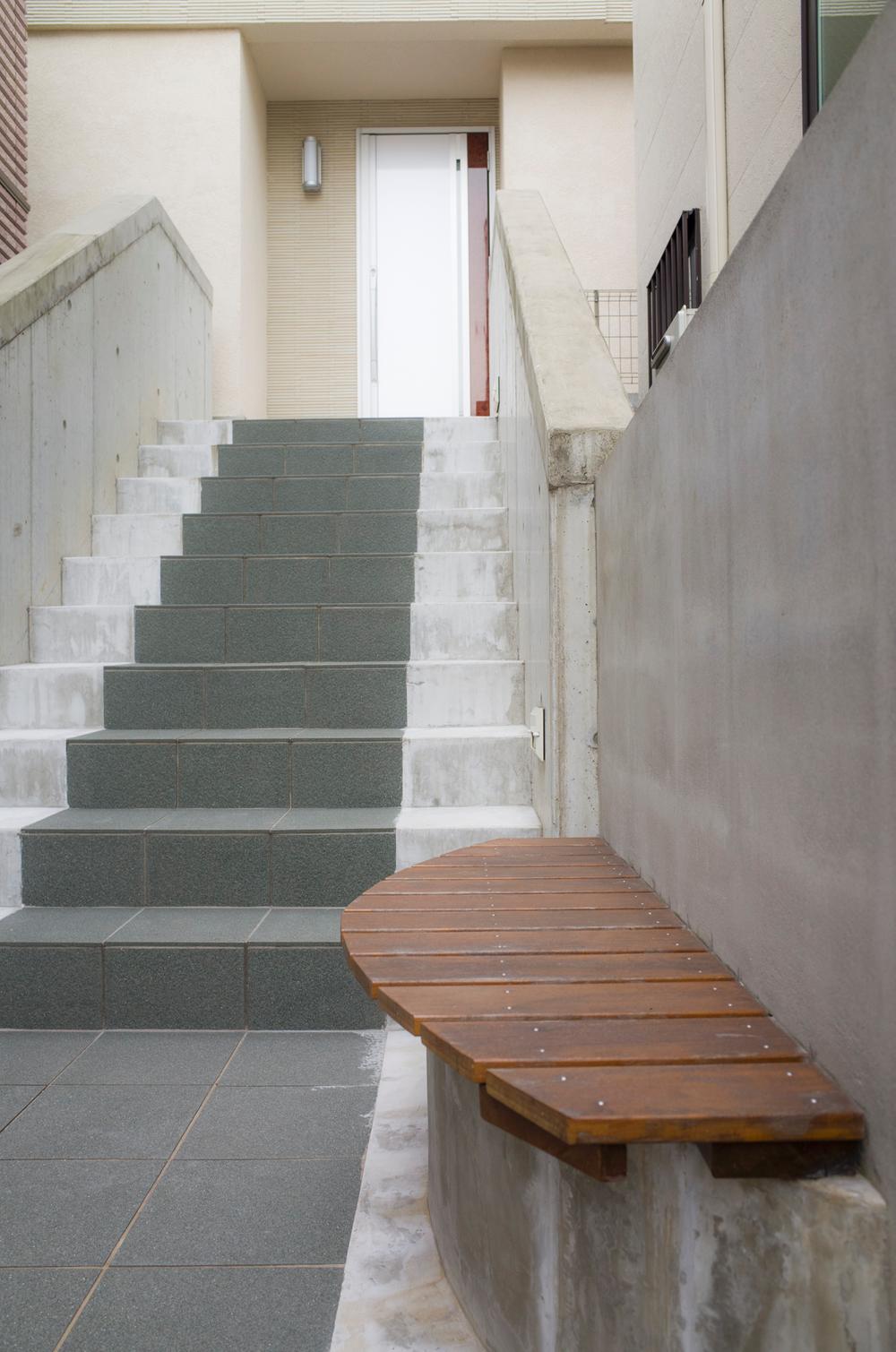 Local appearance photo. Local (11 May 2013) Shooting