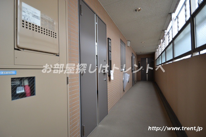 Other common areas. Corridor