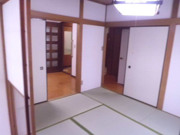 Living and room