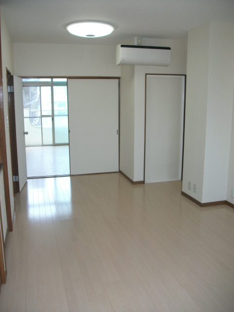 Other room space