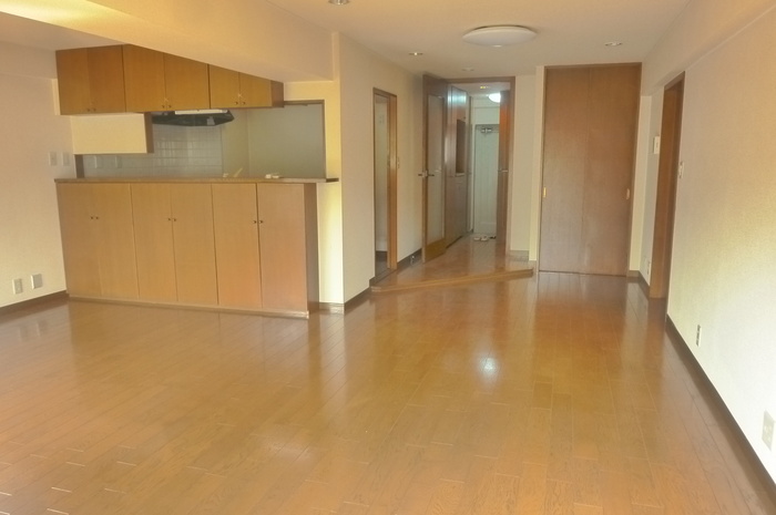 Living and room