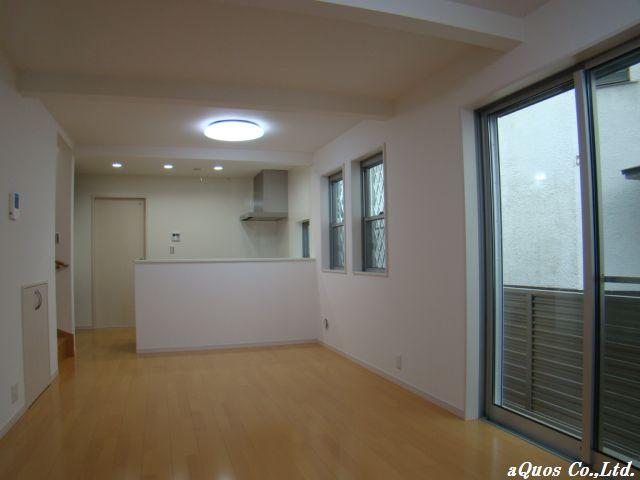 Living. Indoor (10 May 2013) Shooting