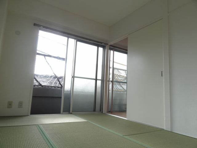 Other room space