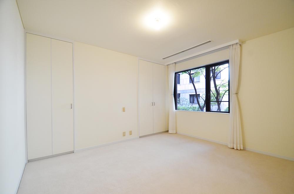 Non-living room