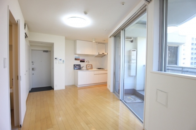 Living and room