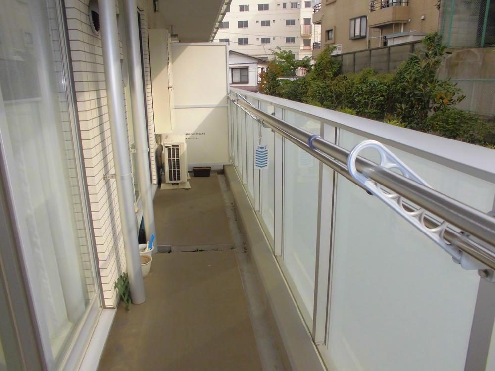 Balcony. Local (11 May 2013) Shooting