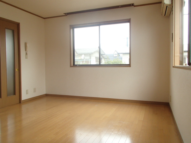 Other room space