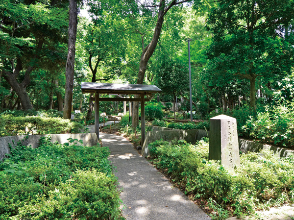 Surrounding environment. Shimoochiai wild birds of Forest Park (7 min walk / About 520m)