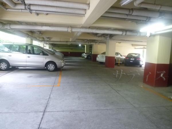 Parking lot