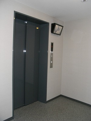 Other common areas. Elevator