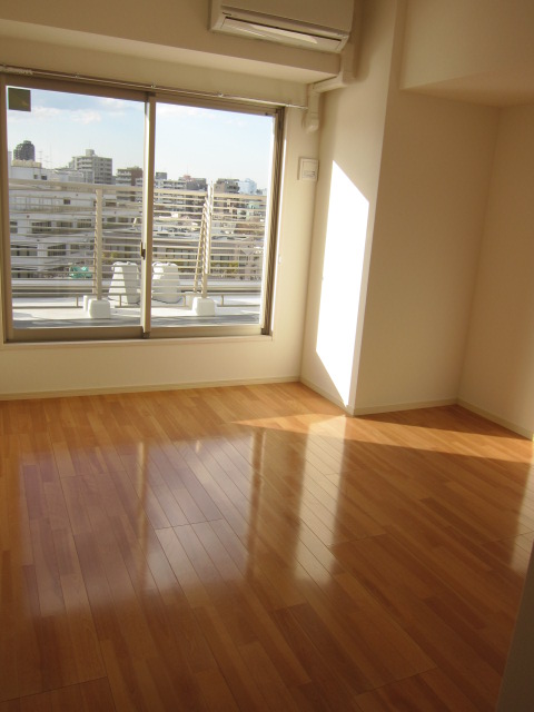 Other room space