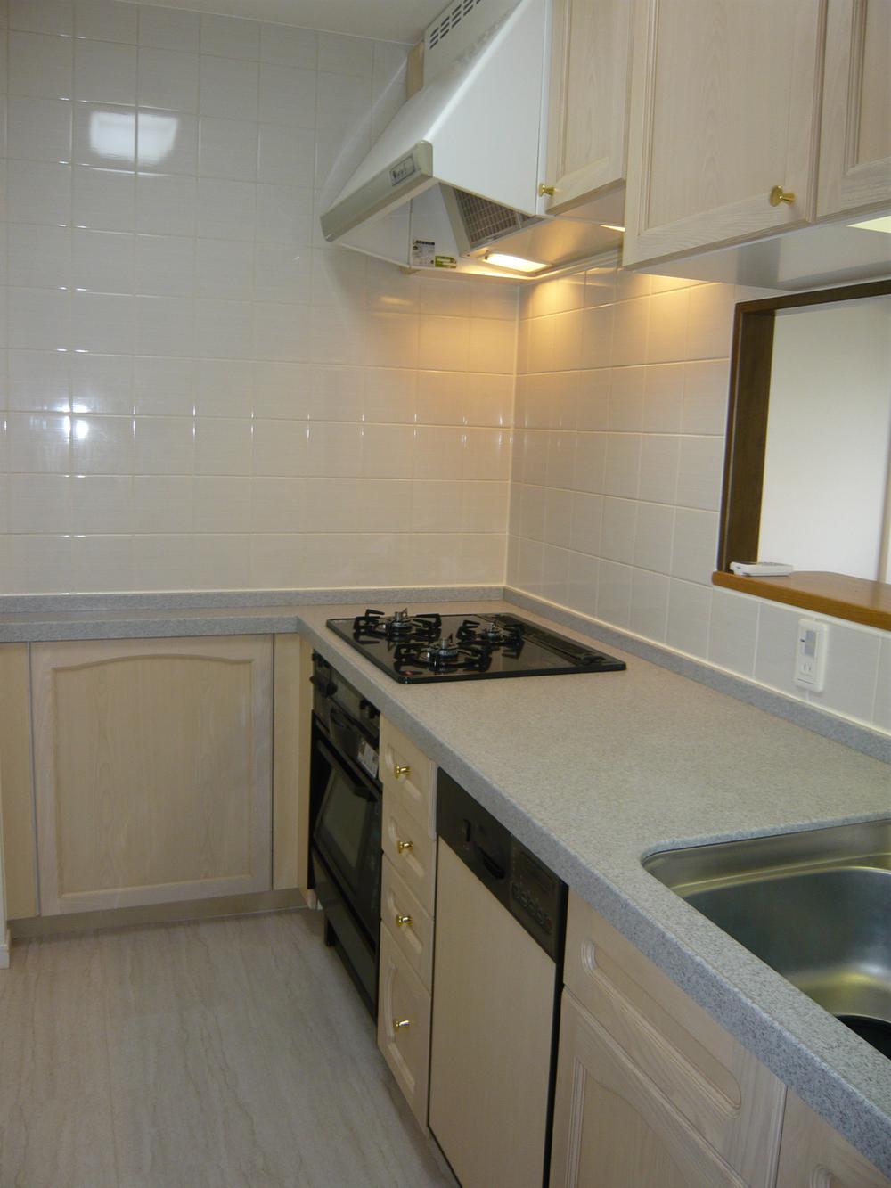 Kitchen. Three years will be photos taken at the time of the renovation before