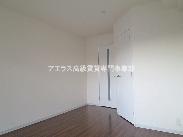 Other room space