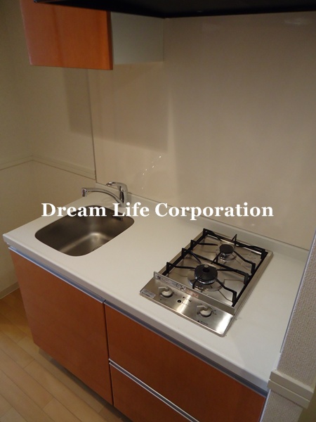 Kitchen. ※ In fact the we use the photos in the same building may be different.