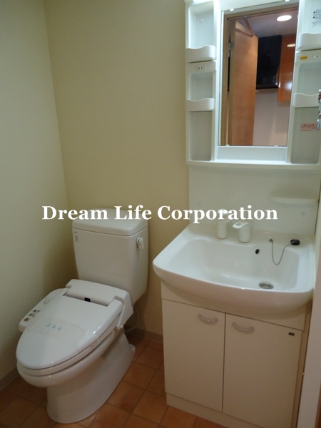 Toilet. ※ In fact the we use the photos in the same building may be different.