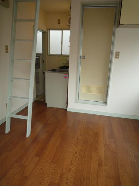 Living and room