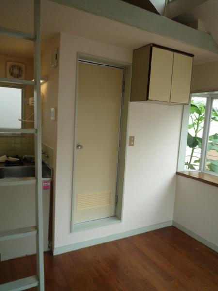 Living and room