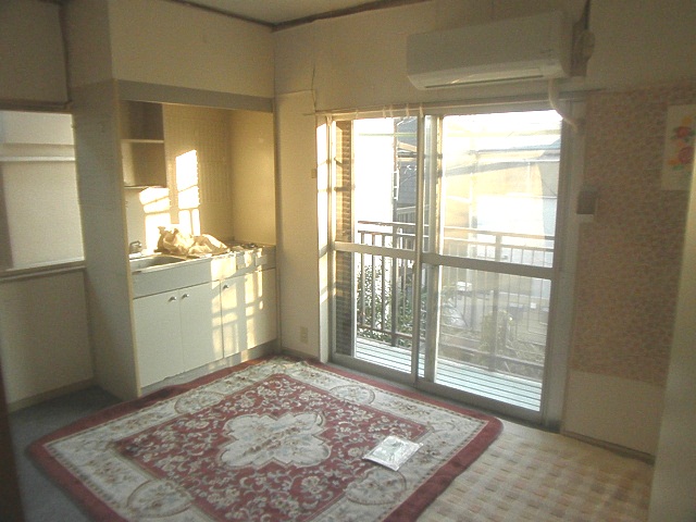 Living and room