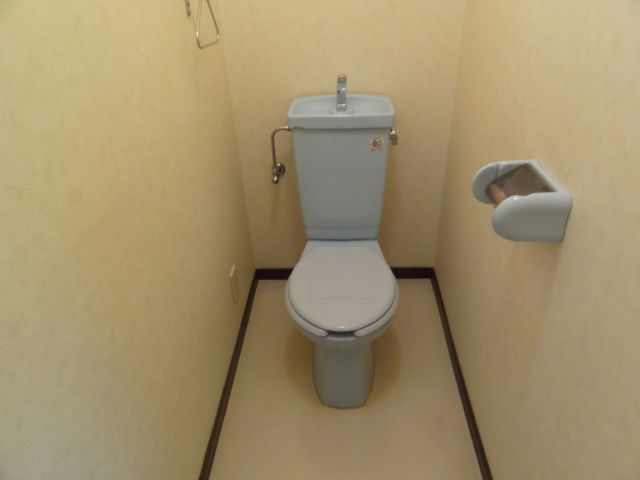 Toilet. bath ・ It is another toilet