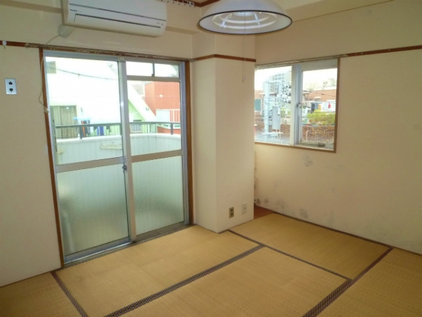 Living and room