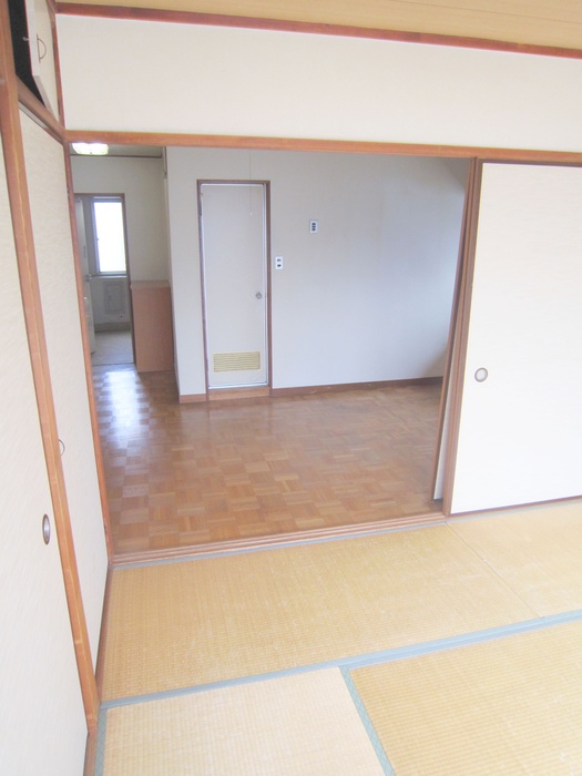 Living and room