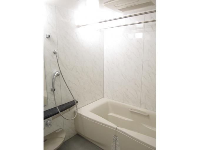 Bathroom. 1618 type of Otobasu With bathroom ventilation dryer