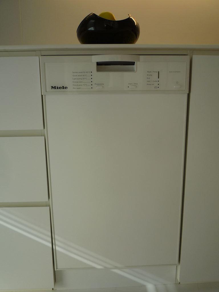Kitchen. Dishwasher (produced by miele)