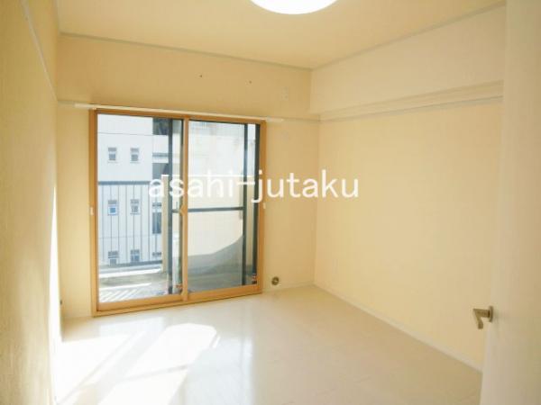 Non-living room