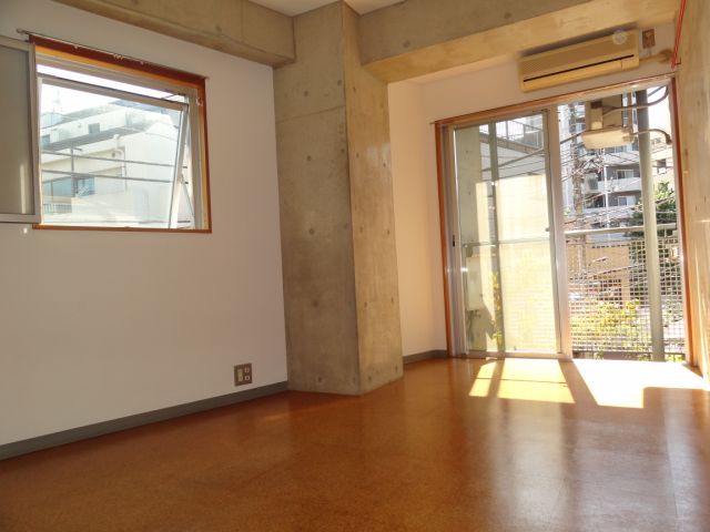 Living and room