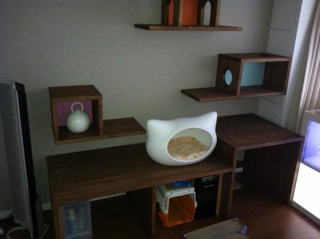 Non-living room. Furnished part structure