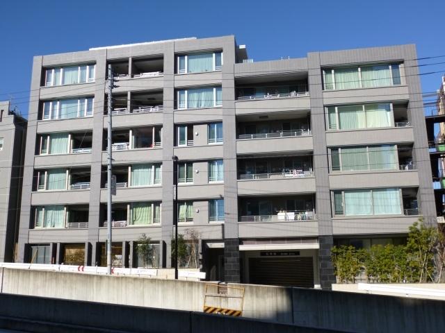 Local appearance photo