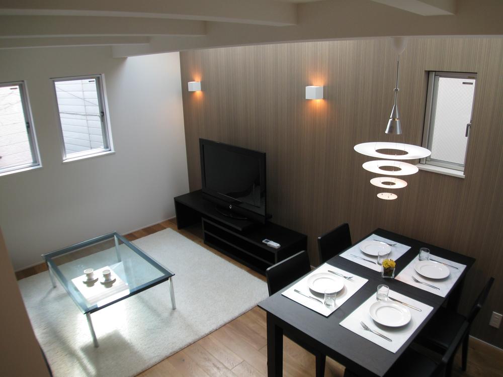 Living. Living-dining (10 May 2012) shooting