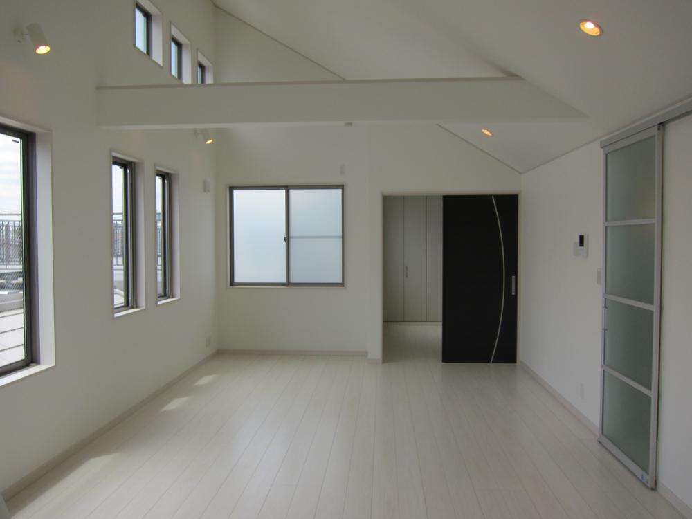 Living. Local (June month 2013) Shooting