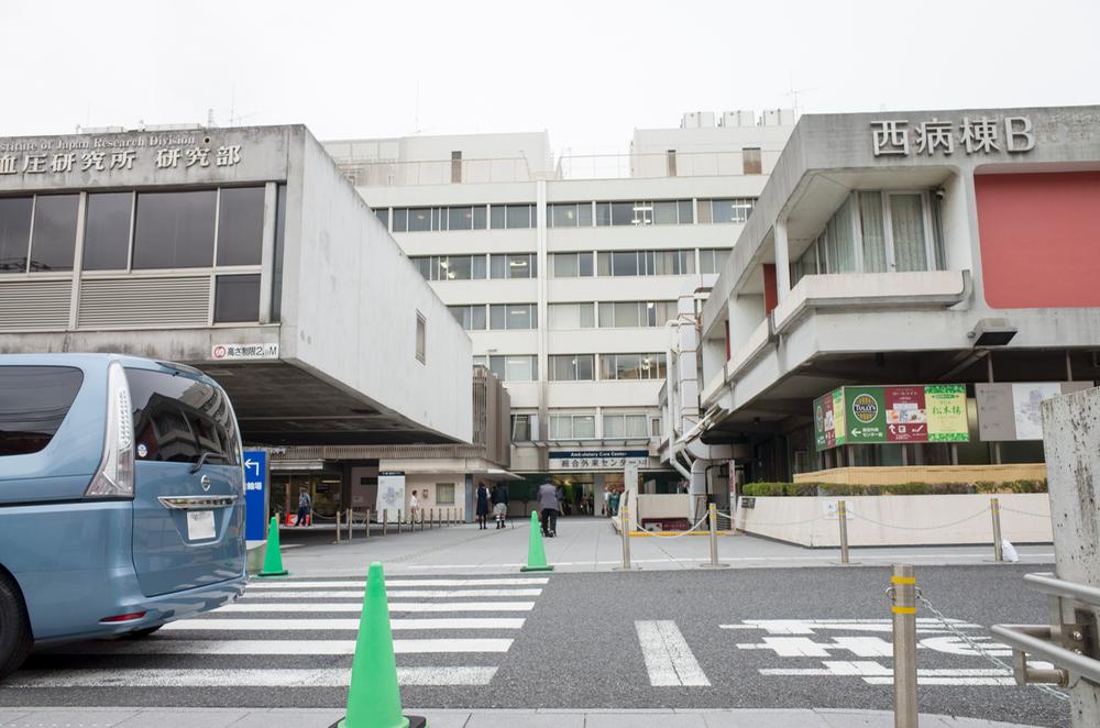 Hospital. Tokyo Women's Medical University 241m to the hospital