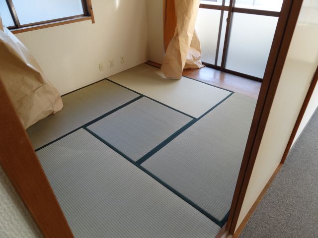 Living and room