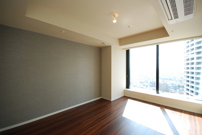 Other room space. It utilizes a photograph of the same building, It might differ from the actual.