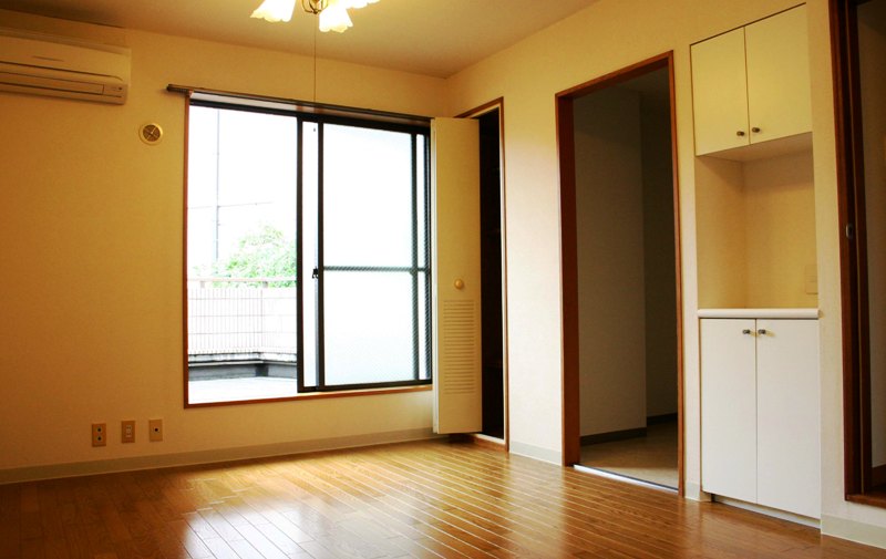 Living and room