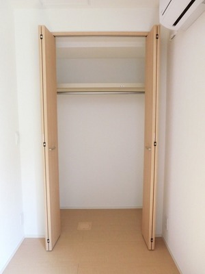 Receipt. closet
