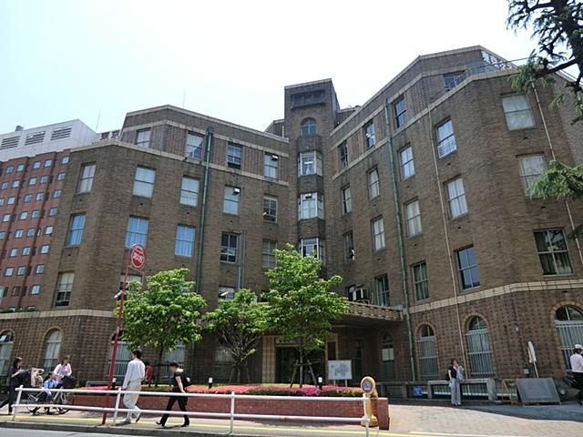 Hospital. Tokyo Women's Medical University 595m to the hospital