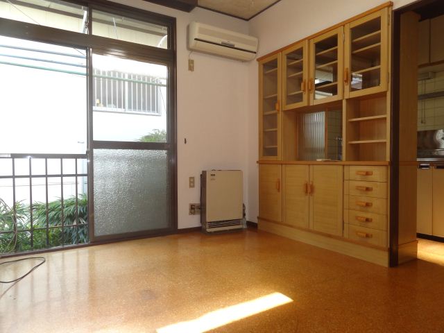 Living and room